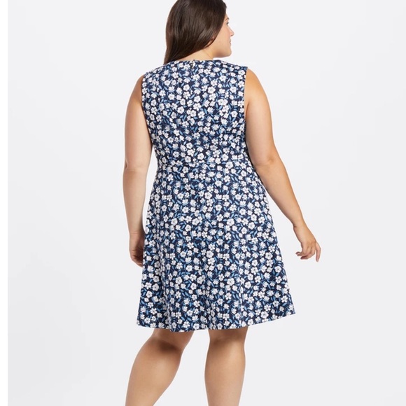 Draper James Floral Love Circle Dress - Picture 4 of 10